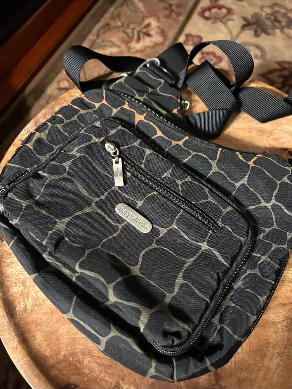Baggallini Black and Taupe Patterned Crossbody Messenger